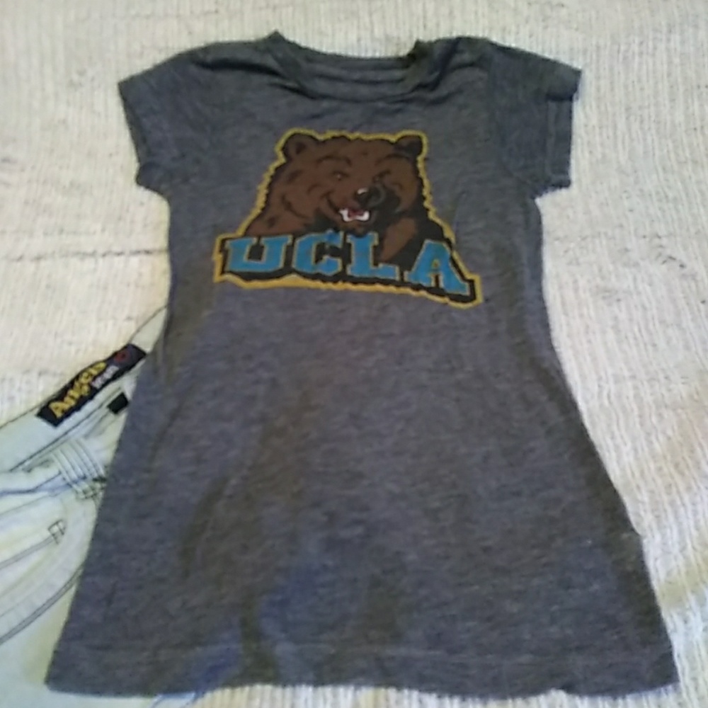 5 for $25.   Chaser la top